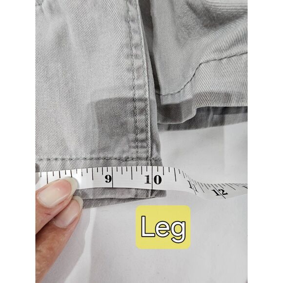 Aeropostale Heavyweight Cargo Shorts Gray Men;s Size 30 - Picture 6 of 7